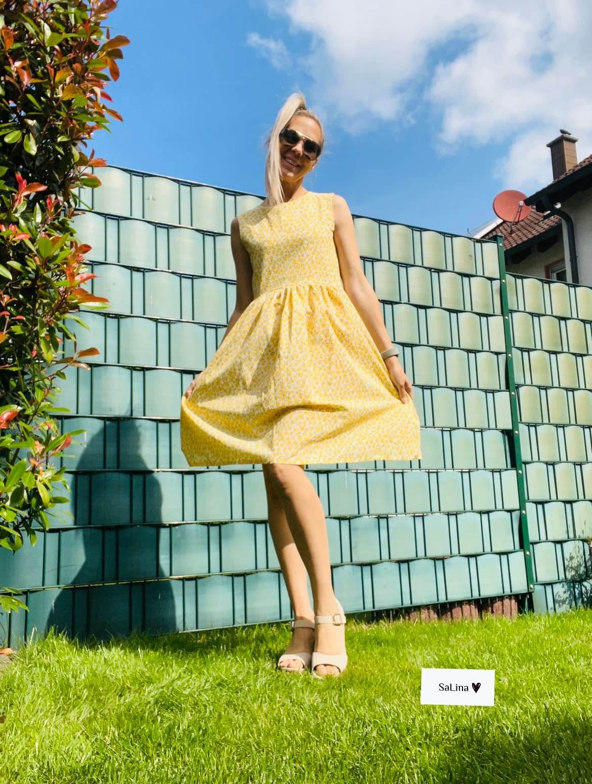 Schnittmuster Kleid Lilje Mor Gr. 32-50 - Sewando