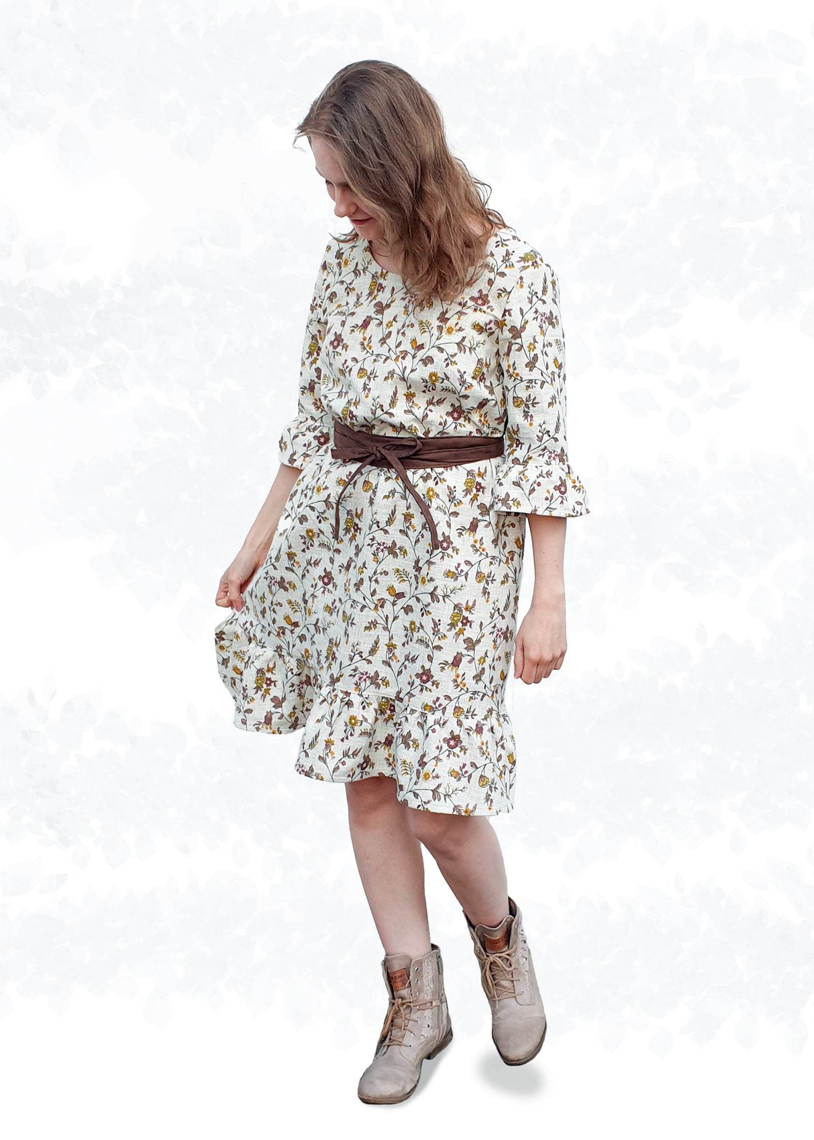 Schnittmuster Sarah – Lockeres Leinenkleid oder Tunika mit Saumrüschen Gr. 34-50 / BU 80-116 - Sewando