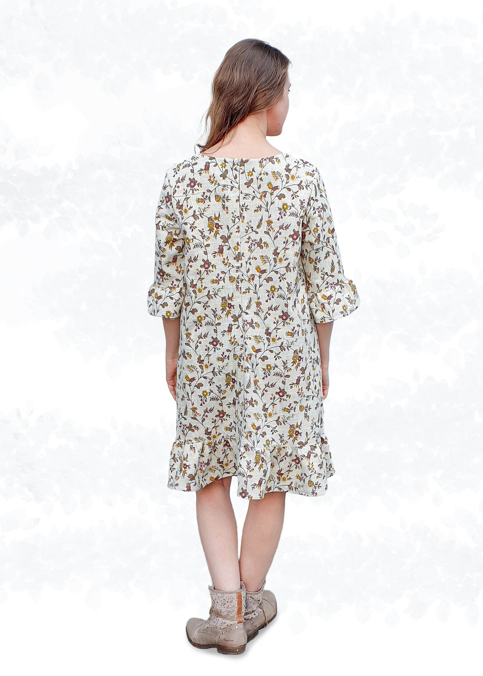 Schnittmuster Sarah – Lockeres Leinenkleid oder Tunika mit Saumrüschen Gr. 34-50 / BU 80-116 - Sewando