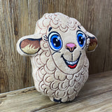 ITH Plüschtier „Schaf Ulla“ | Für 16x26 Rahmen | In-the-Hoop Plushie | Stickdatei | Embroidery Design | alle Formate | Sofort-Download
