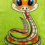 ITH Plüschtier „Schlange Sissi“ | Für 16x26 Rahmen | In-the-Hoop Plushie | Stickdatei | Embroidery Design | alle Formate | Sofort-Download