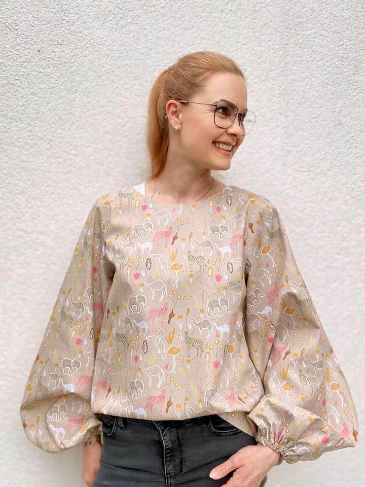 Schnittmuster Bluse mit Ballonärmeln PETUNIA (34-58) : - Sewando