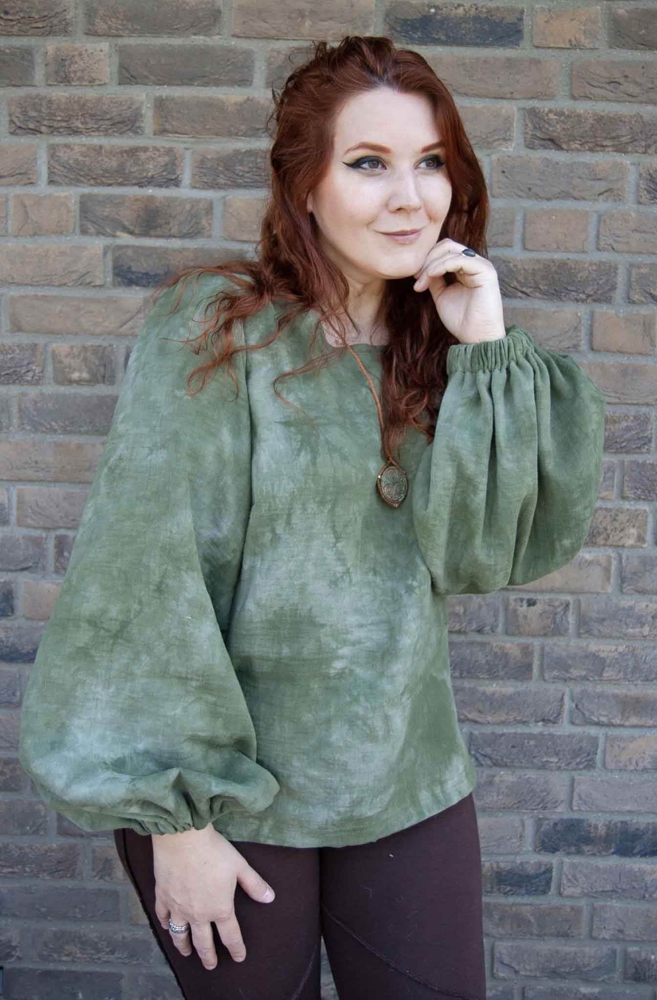Schnittmuster Bluse mit Ballonärmeln PETUNIA (34-58) : - Sewando
