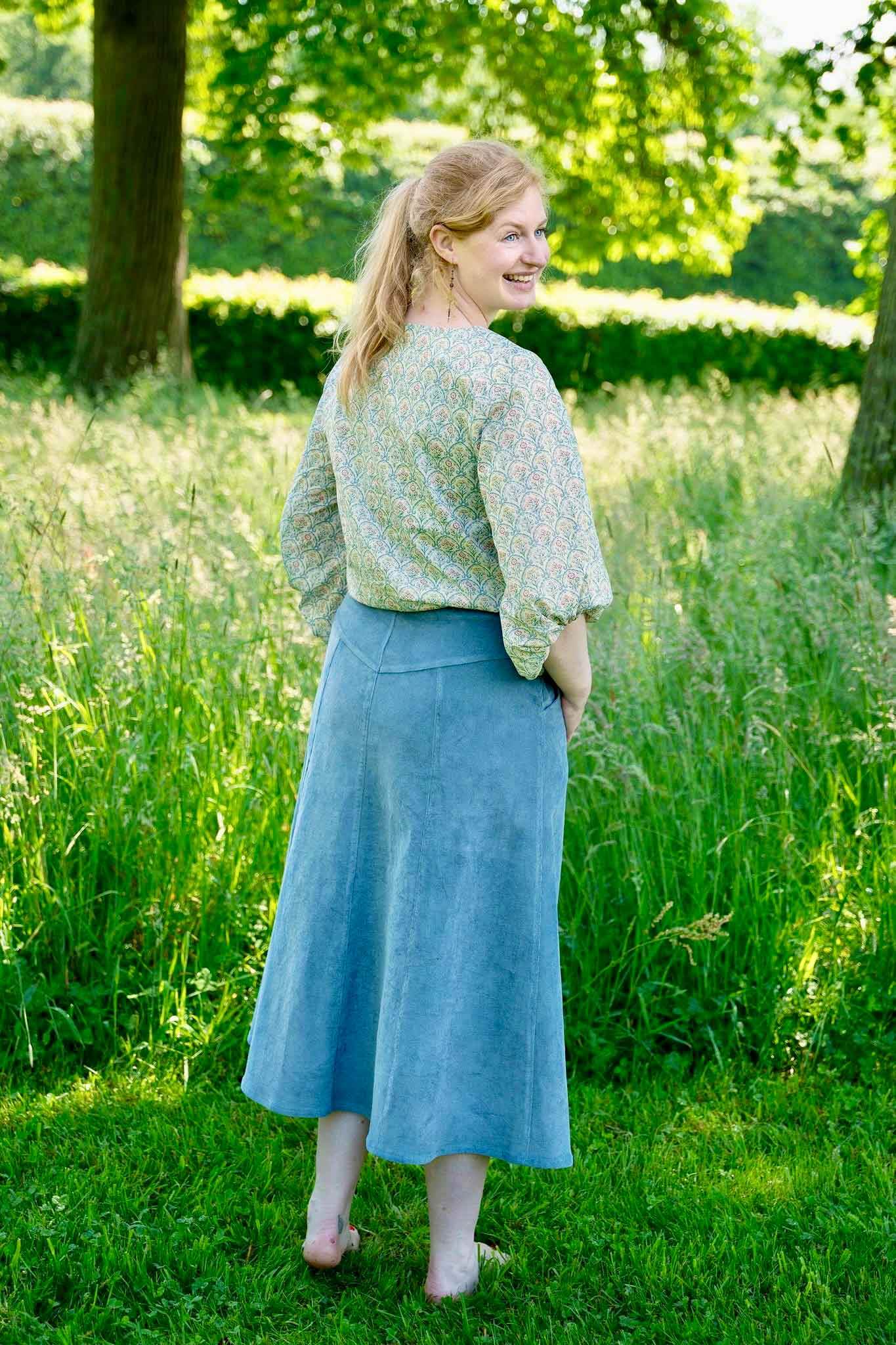 Schnittmuster Bluse mit Ballonärmeln PETUNIA (34-58) : - Sewando
