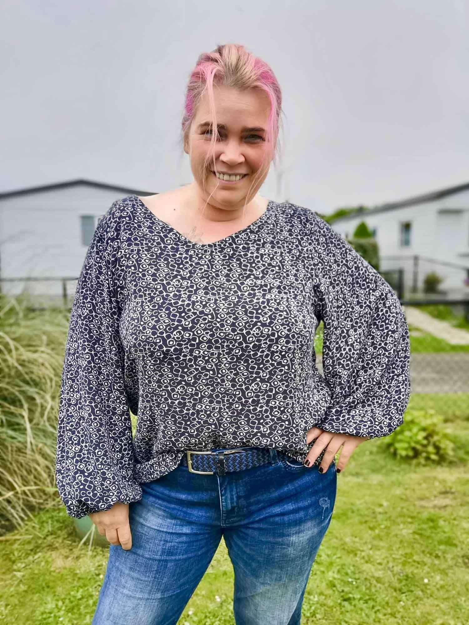 Schnittmuster Bluse mit Ballonärmeln PETUNIA (34-58) : - Sewando