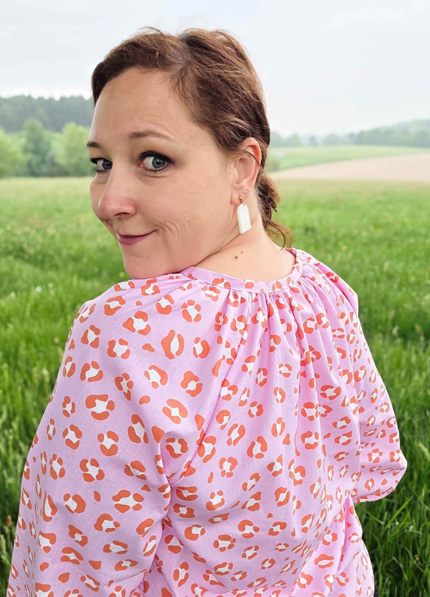 Schnittmuster Bluse, Tunika, Kleid im Folklore Stil LANTANA (34-58) - Sewando