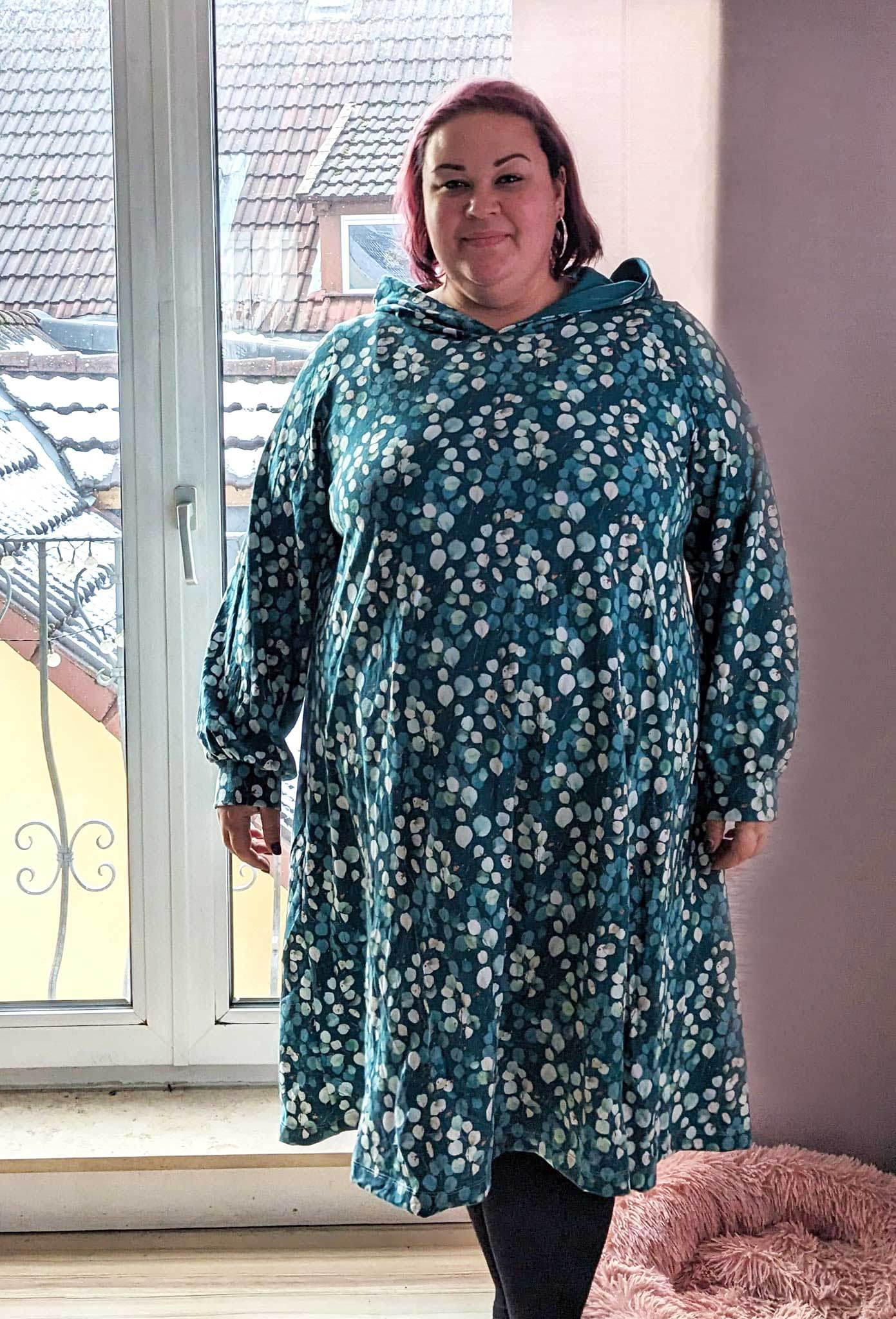 Schnittmuster Kleid Tunika A-Linie DELICIA CURVY (46-60) : - Sewando
