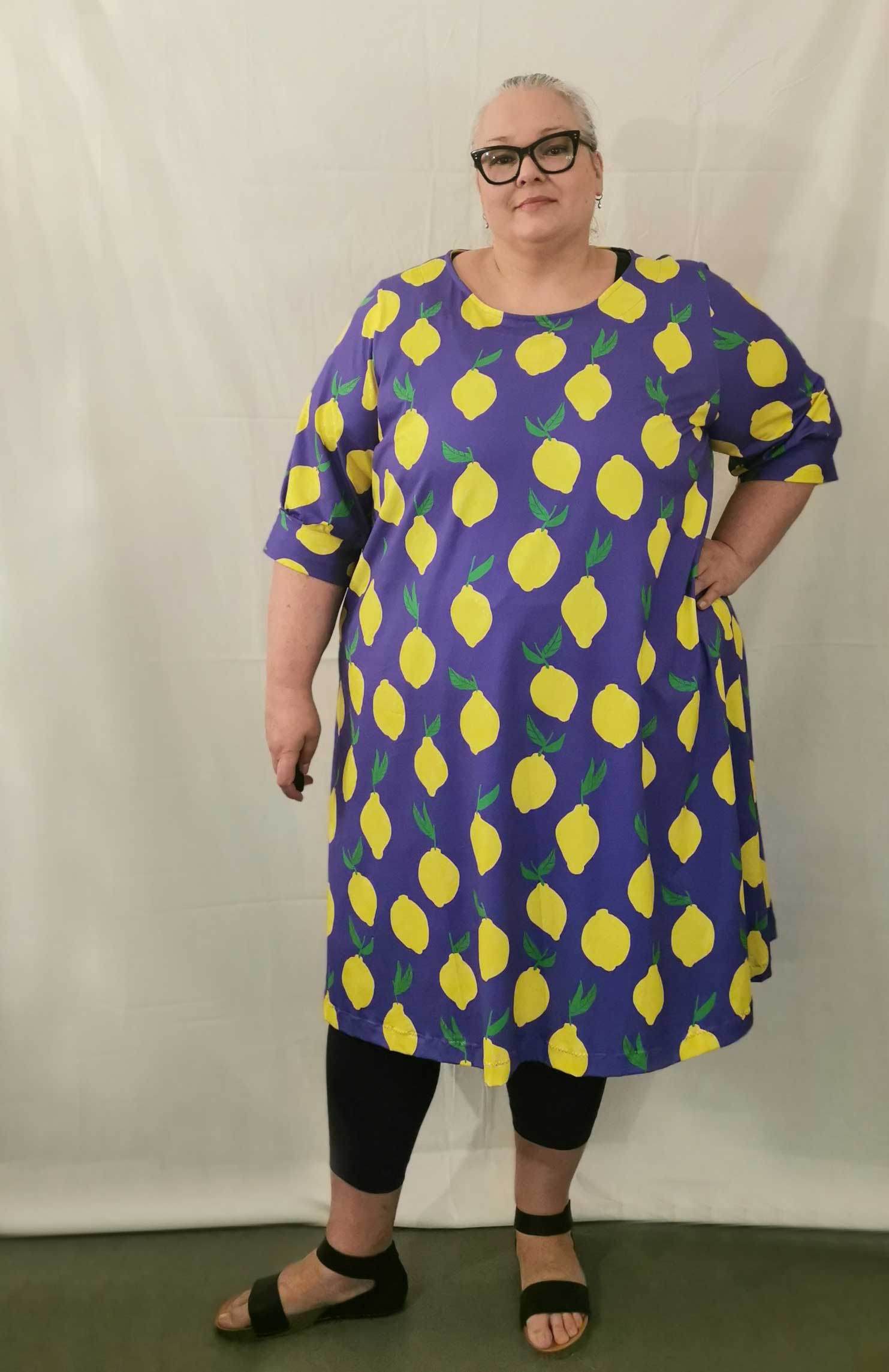 Schnittmuster Kleid Tunika A-Linie DELICIA CURVY (46-60) : - Sewando