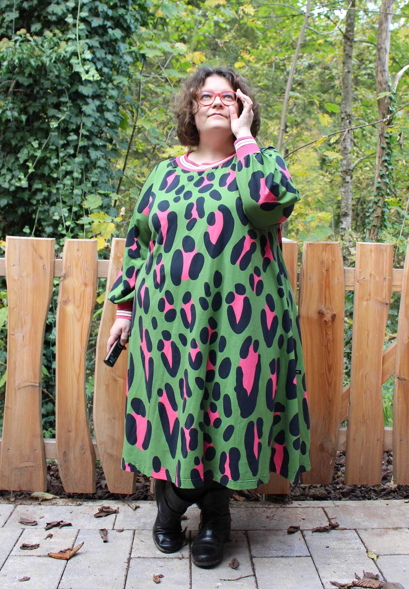 Schnittmuster Kleid Tunika A-Linie DELICIA CURVY (46-60) : - Sewando
