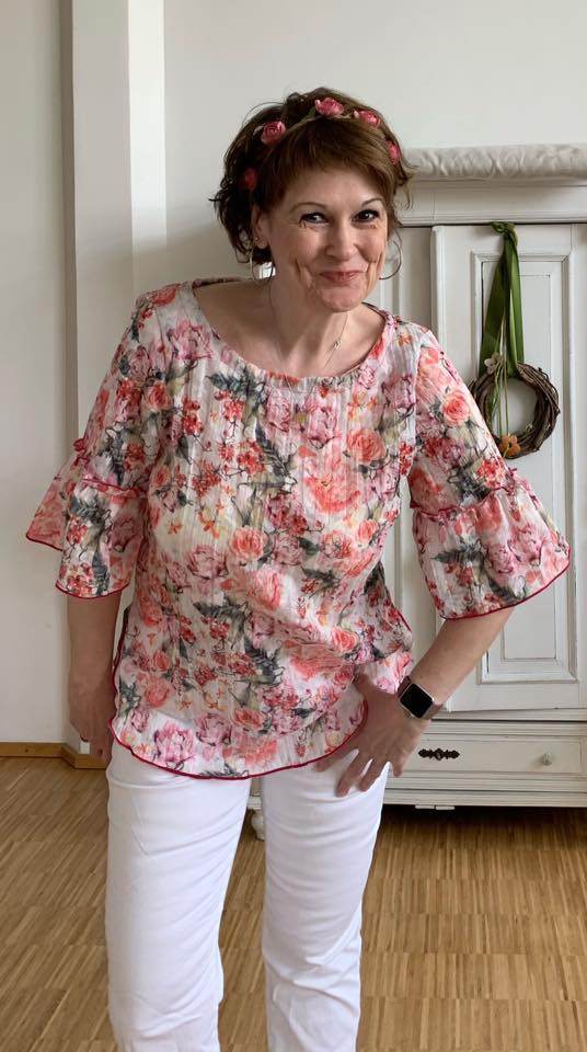Schnittmuster Bluse mit Ärmelrüsche AREIA (34-58) : - Sewando