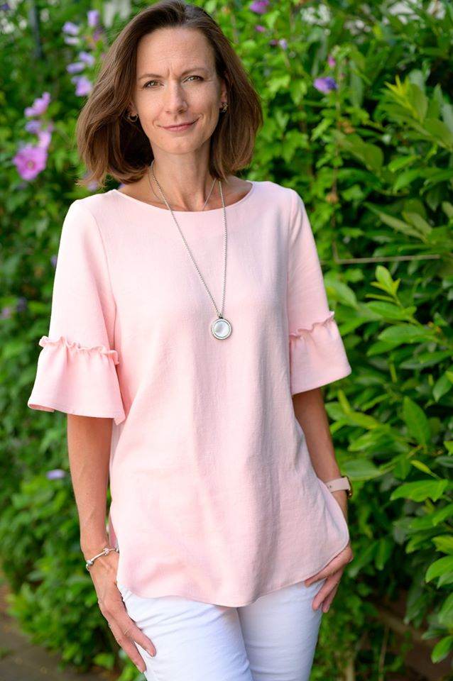Schnittmuster Bluse mit Ärmelrüsche AREIA (34-58) : - Sewando