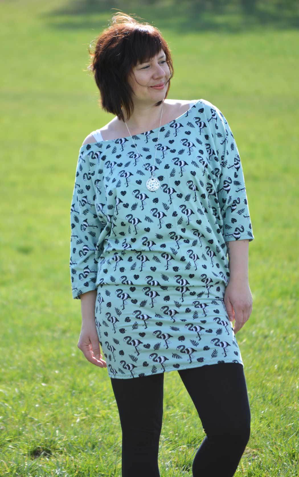 Schnittmuster Kleid, Shirt mit Fledermausärmeln GULA (34-52) : - Sewando