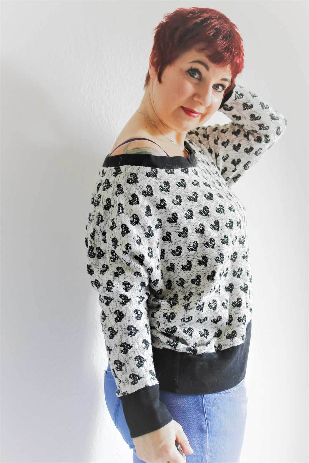 Schnittmuster Kleid, Shirt mit Fledermausärmeln GULA (34-52) : - Sewando