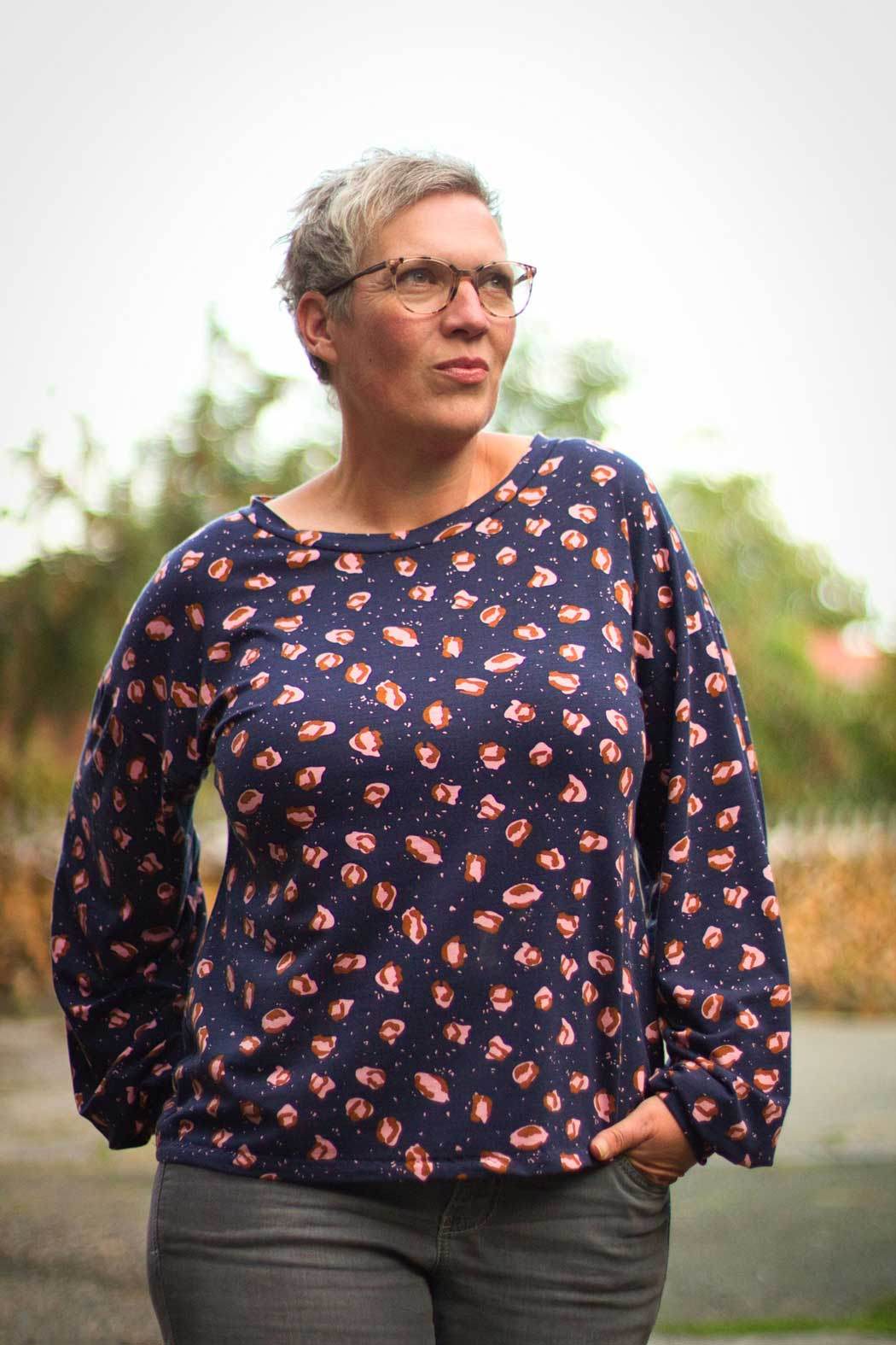 Schnittmuster Jersey Bluse CASTANHA (32-56) - Sewando