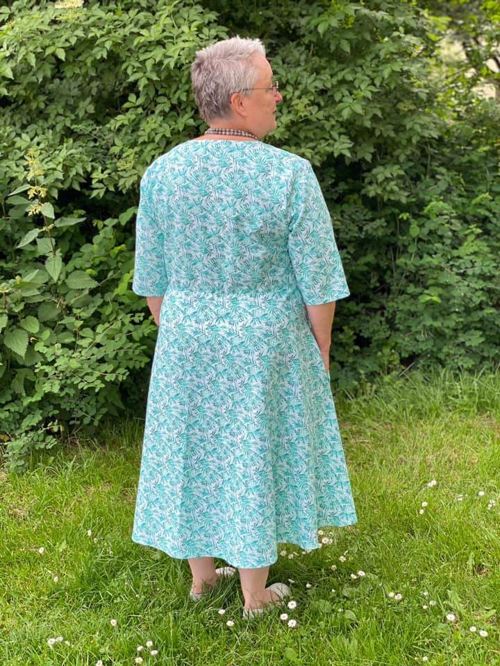 Schnittmuster Maxikleid Kleid MARINGA curvy (46-56) : - Sewando