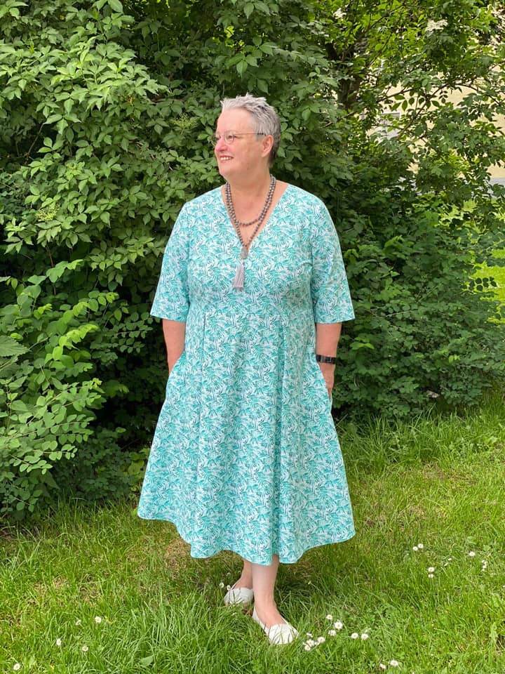 Schnittmuster Maxikleid Kleid MARINGA curvy (46-56) : - Sewando