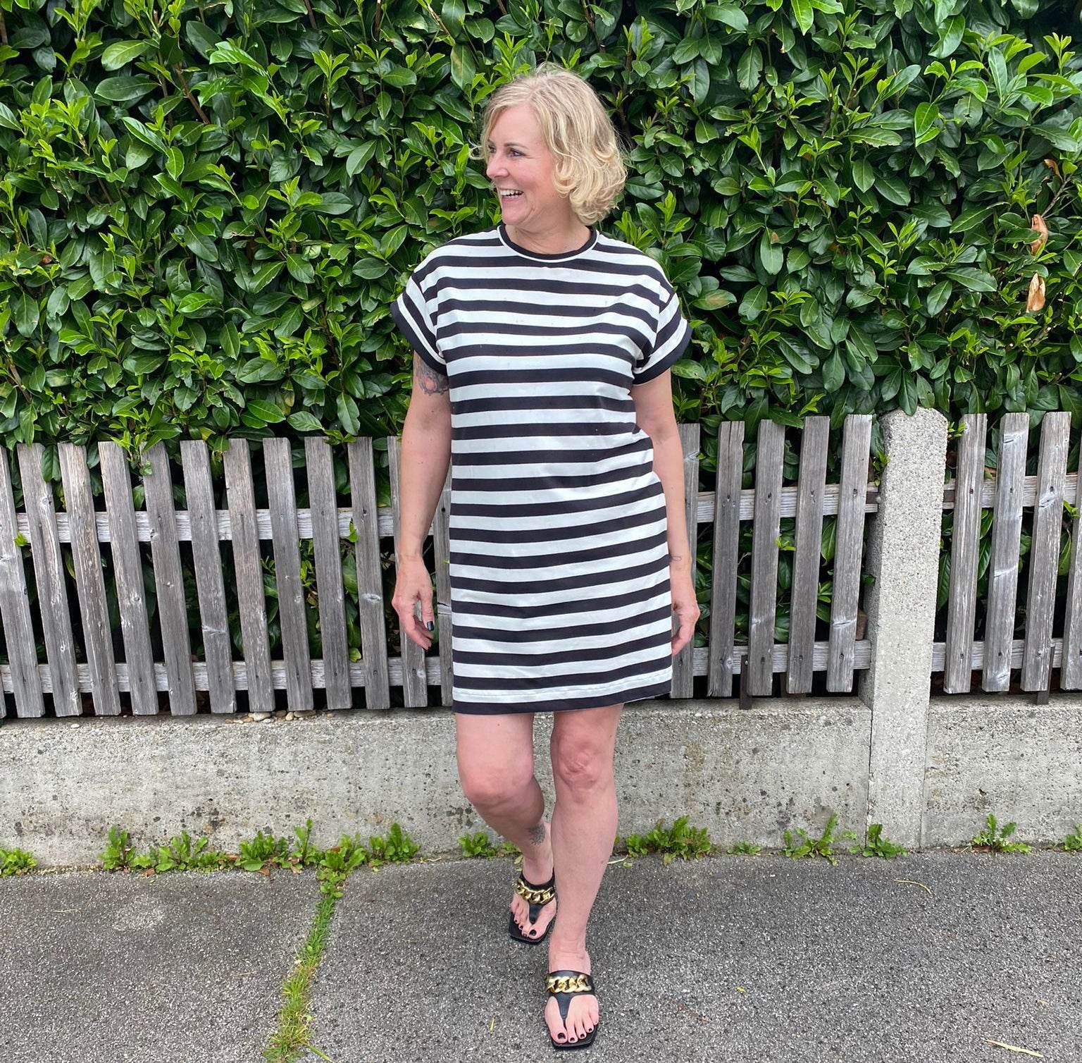 Schnittmuster T-Shirt Kleid UVA (32-58) : - Sewando