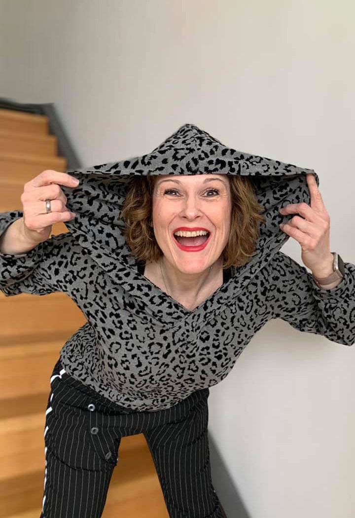 Schnittmuster Pullover mit Kapuzenkragen ACEROLA (34-58) : - Sewando