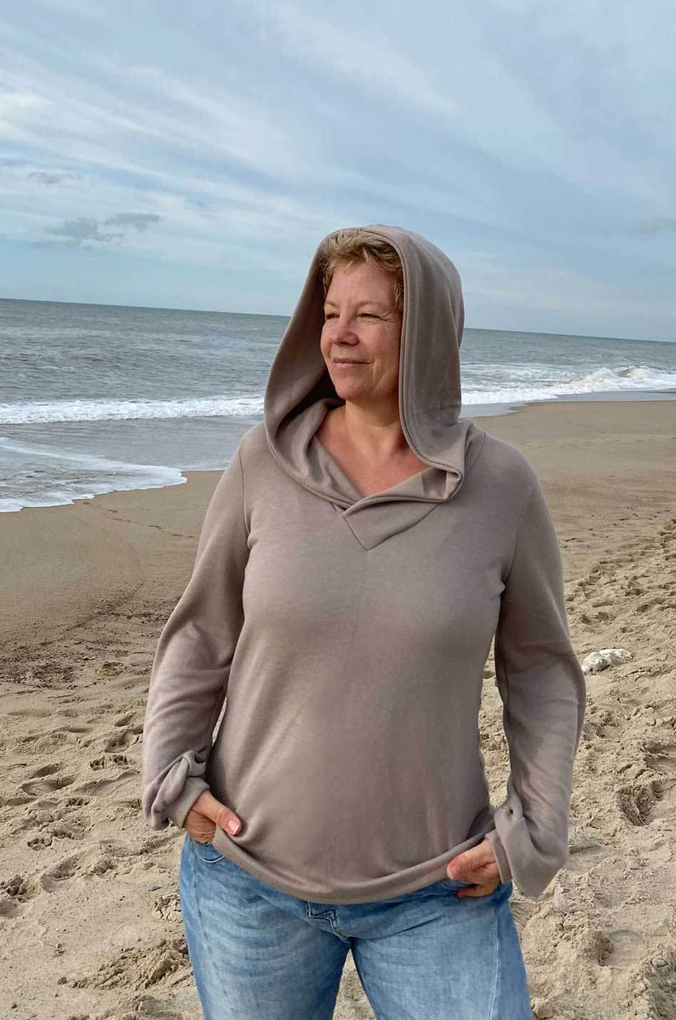 Schnittmuster Pullover mit Kapuzenkragen ACEROLA (34-58) : - Sewando