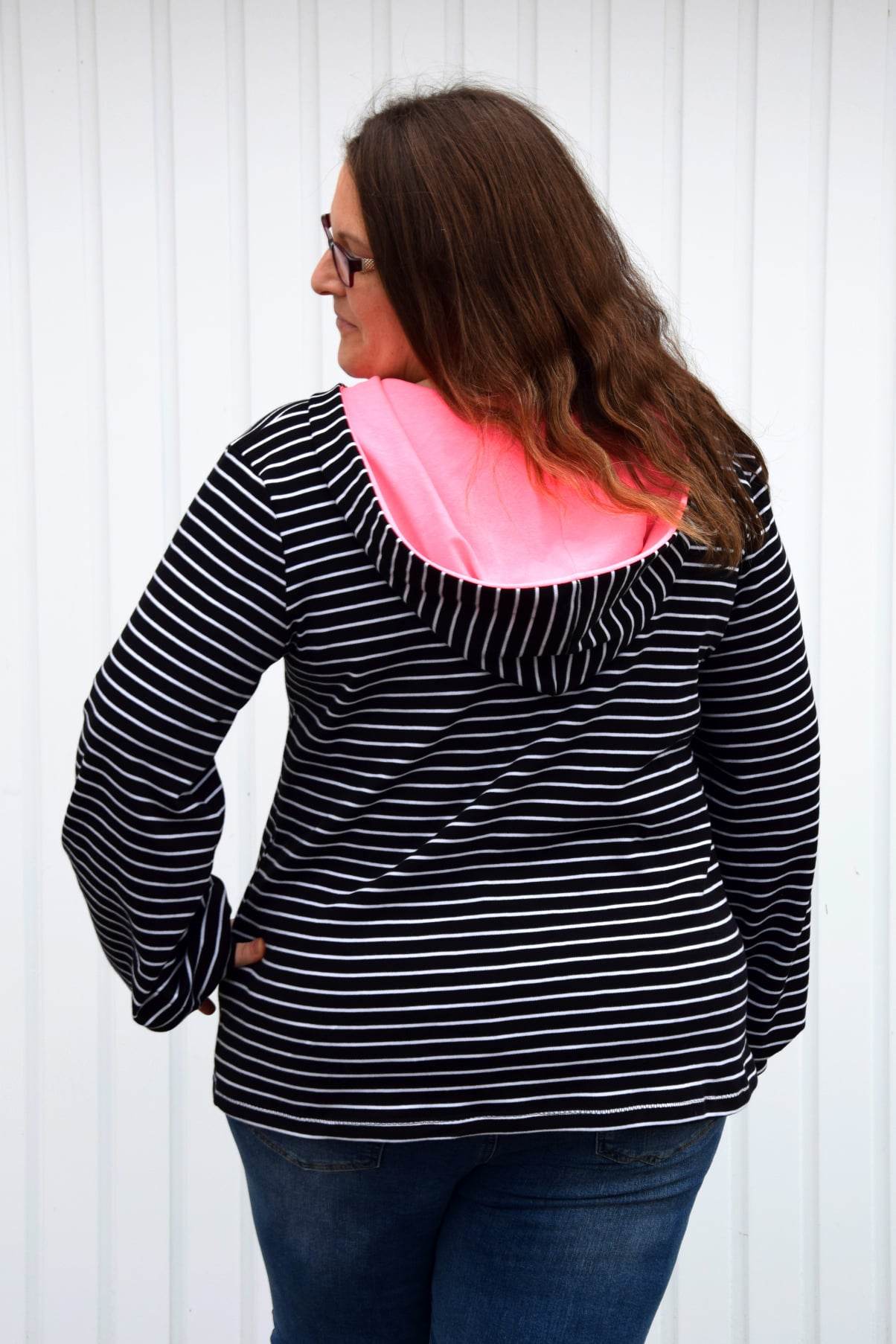 Schnittmuster Pullover mit Kapuzenkragen ACEROLA (34-58) : - Sewando