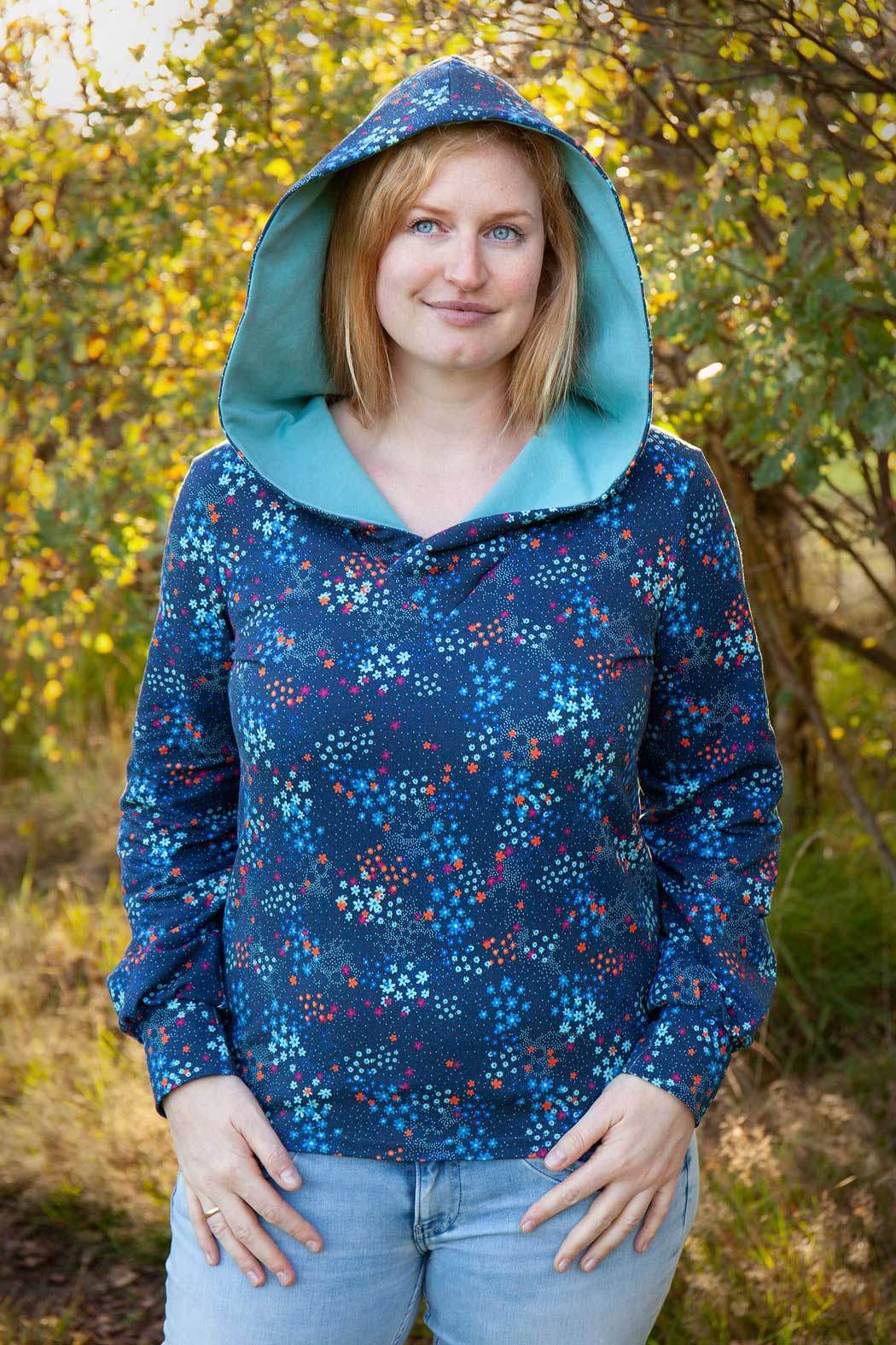 Schnittmuster Pullover mit Kapuzenkragen ACEROLA (34-58) : - Sewando
