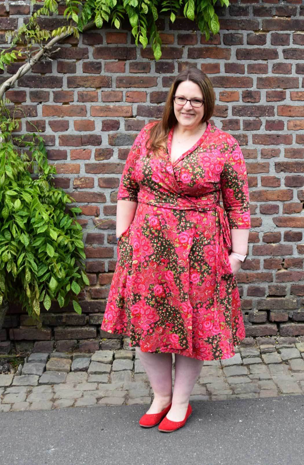 Schnittmuster Wickelkleid AURORA (34-56) : - Sewando