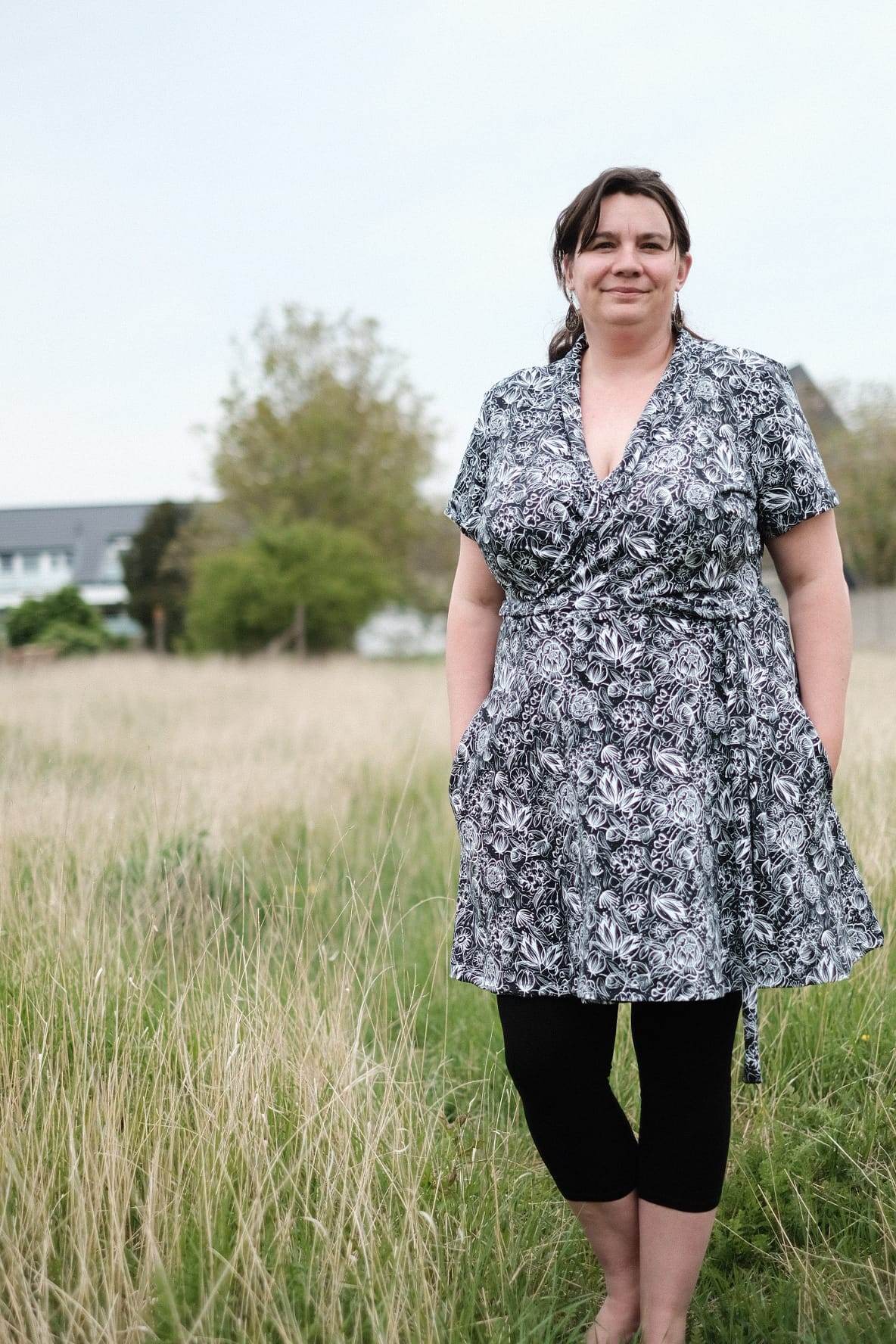 Schnittmuster Wickelkleid AURORA (34-56) : - Sewando