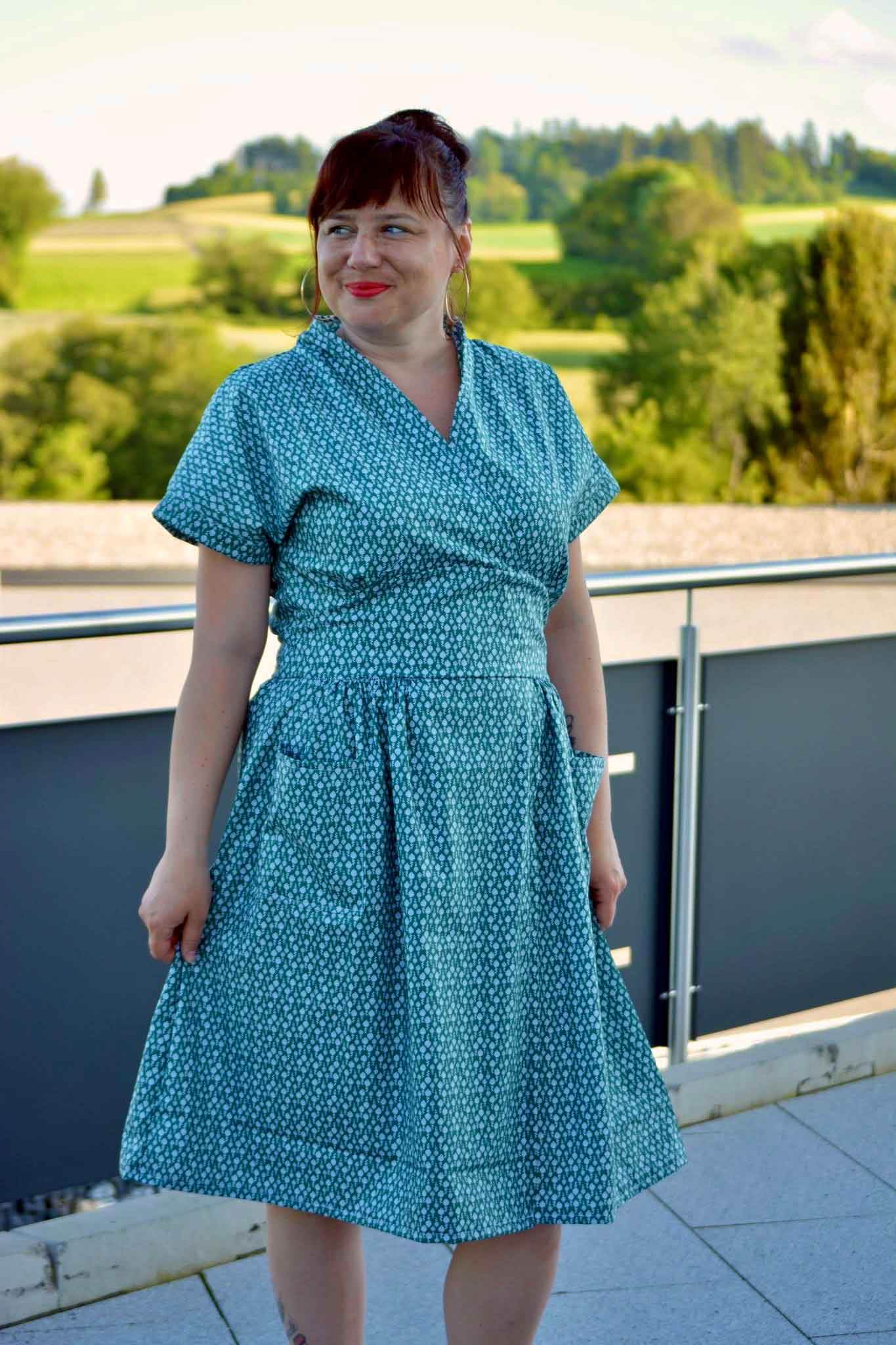 Schnittmuster Kleid im 50er Jahre Stil TULIPA (34-56) : - Sewando