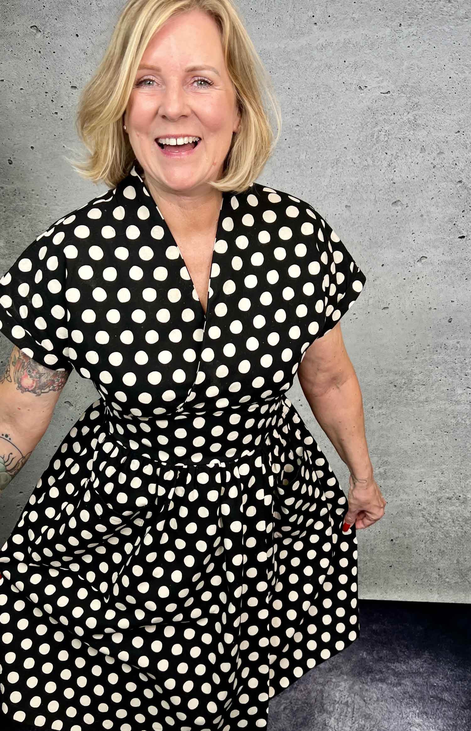 Schnittmuster Kleid im 50er Jahre Stil TULIPA (34-56) : - Sewando