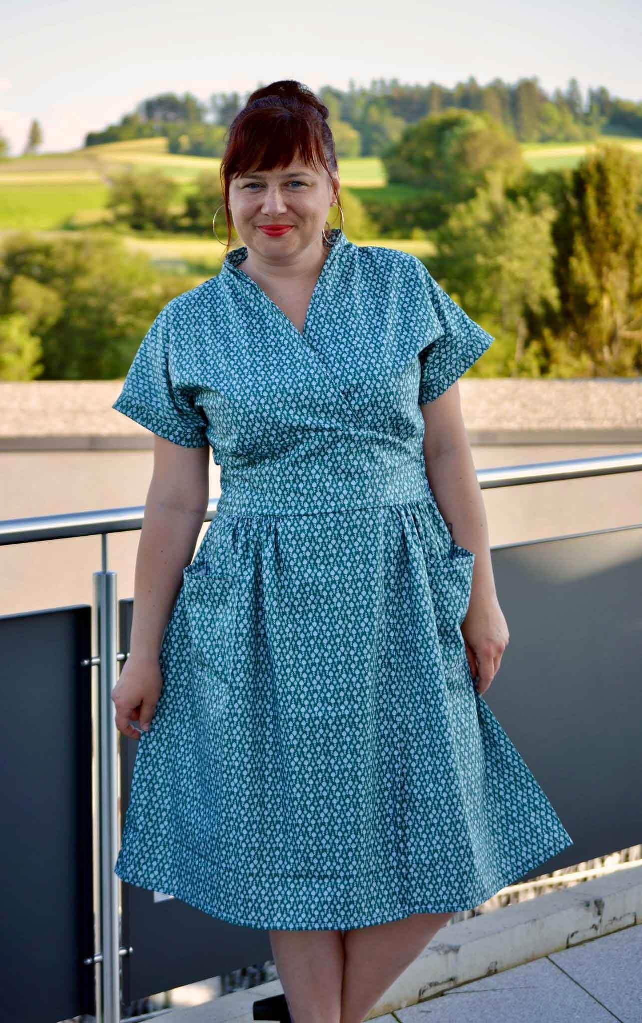 Schnittmuster Kleid im 50er Jahre Stil TULIPA (34-56) : - Sewando