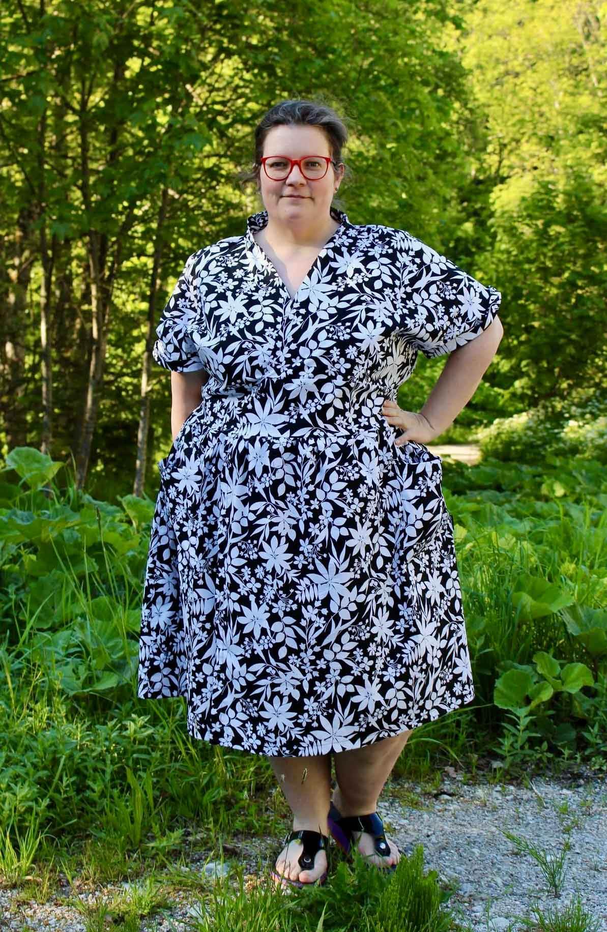 Schnittmuster Kleid im 50er Jahre Stil TULIPA (34-56) : - Sewando