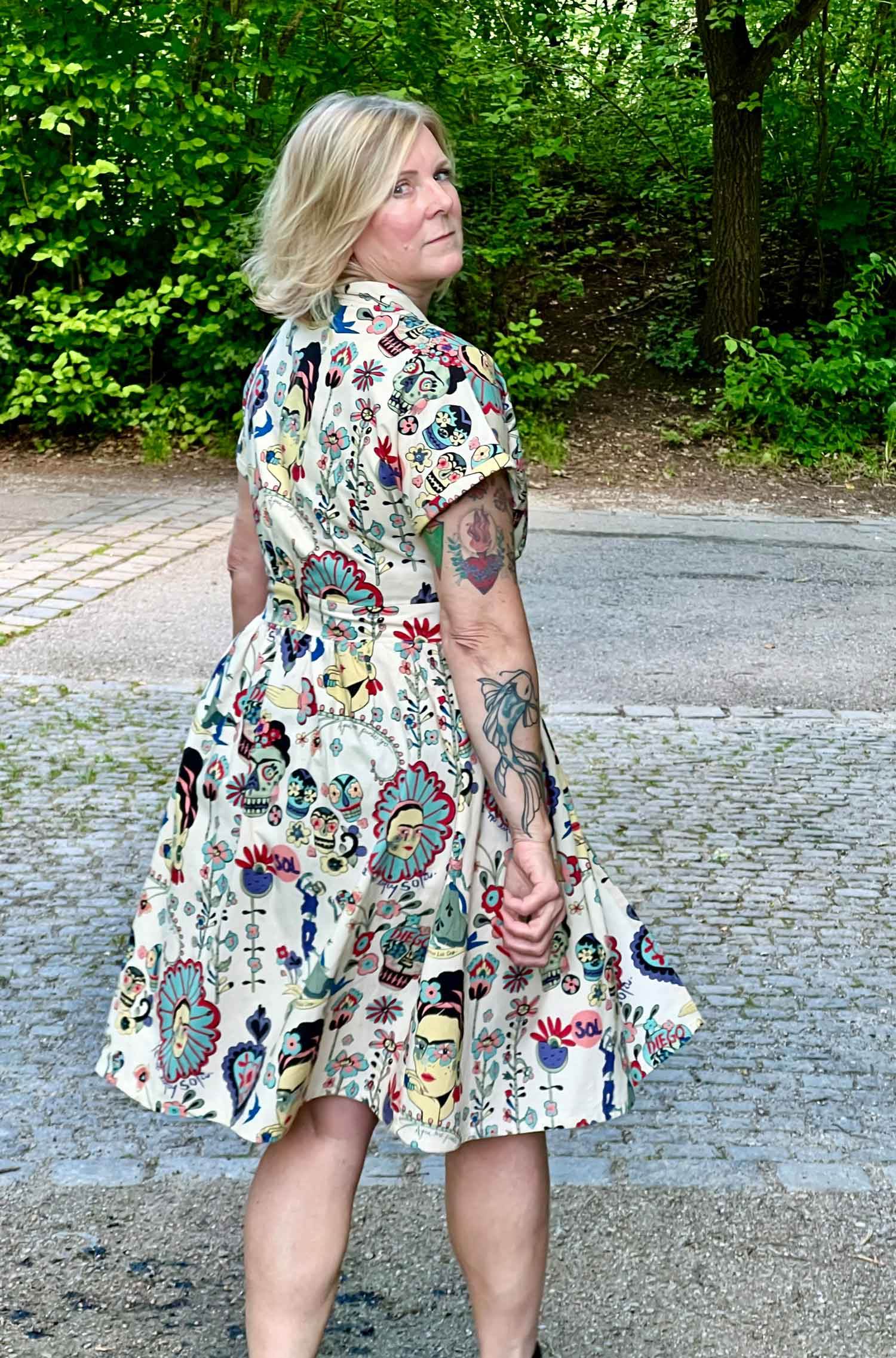 Schnittmuster Kleid im 50er Jahre Stil TULIPA (34-56) : - Sewando