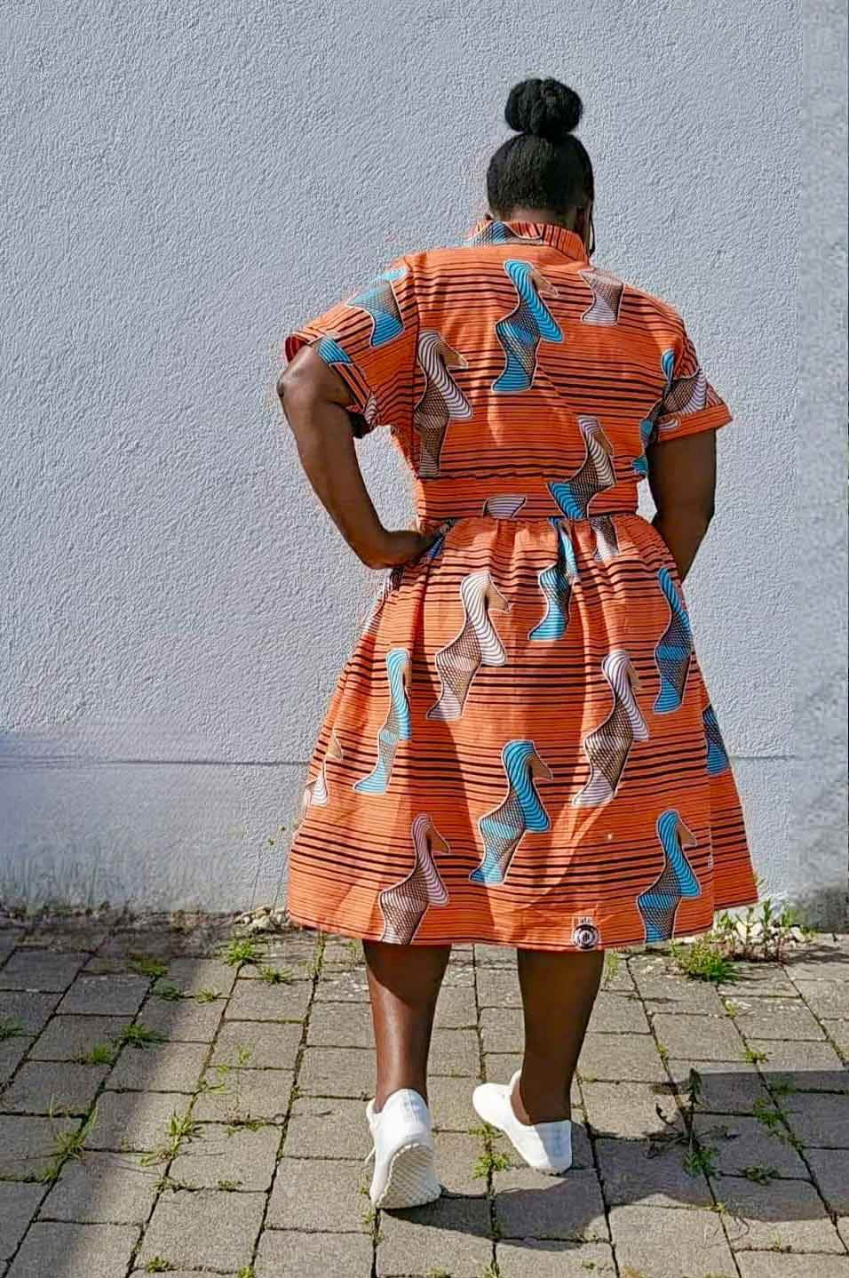 Schnittmuster Kleid im 50er Jahre Stil TULIPA (34-56) : - Sewando