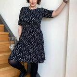 Schnittmuster Kleid mit ausgestelltem Rockteil PETROLINA (32-56) : - Sewando