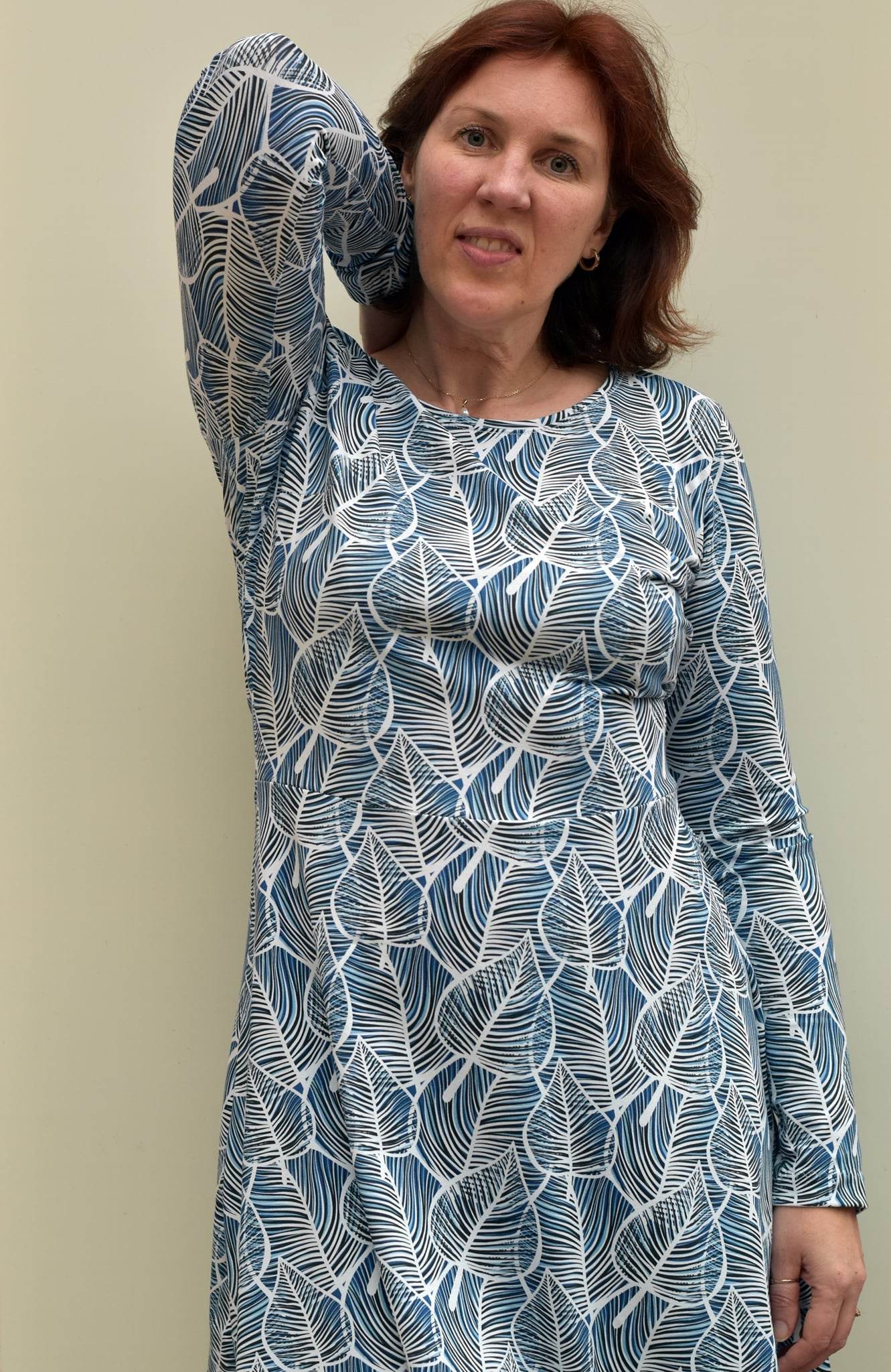 Schnittmuster Kleid mit ausgestelltem Rockteil PETROLINA (32-56) : - Sewando