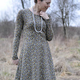 Schnittmuster Kleid mit ausgestelltem Rockteil PETROLINA (32-56) : - Sewando