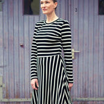 Schnittmuster Kleid mit ausgestelltem Rockteil PETROLINA (32-56) : - Sewando