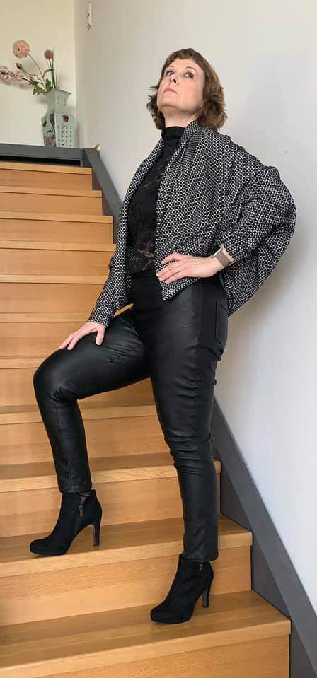 Schnittmuster Jeggings, Leggings LIMEIRA (32-56) - Sewando
