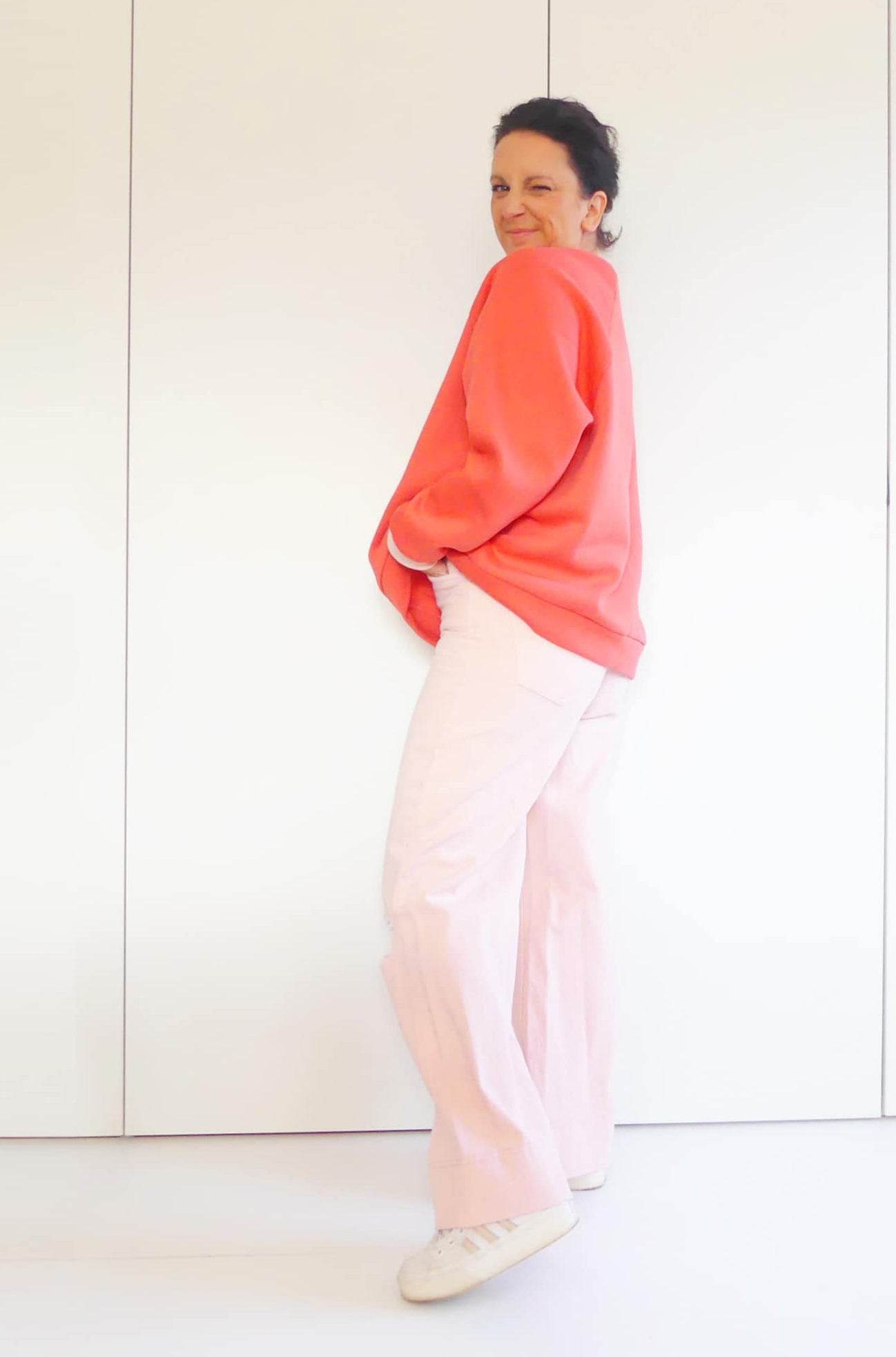 Schnittmuster Oversize Raglan Hoodie AVELA (XXS-5XL) : - Sewando