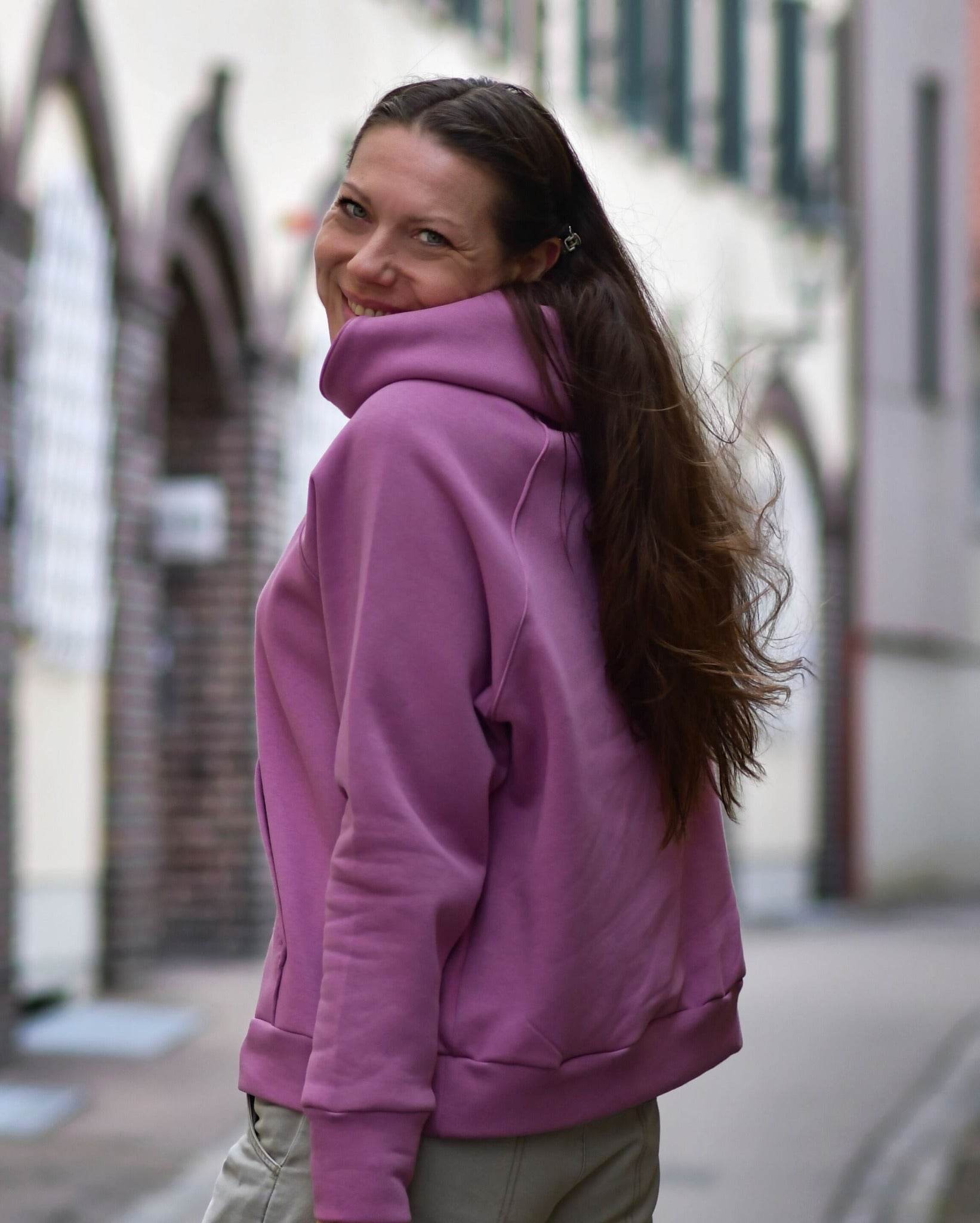 Schnittmuster Oversize Raglan Hoodie AVELA (XXS-5XL) : - Sewando