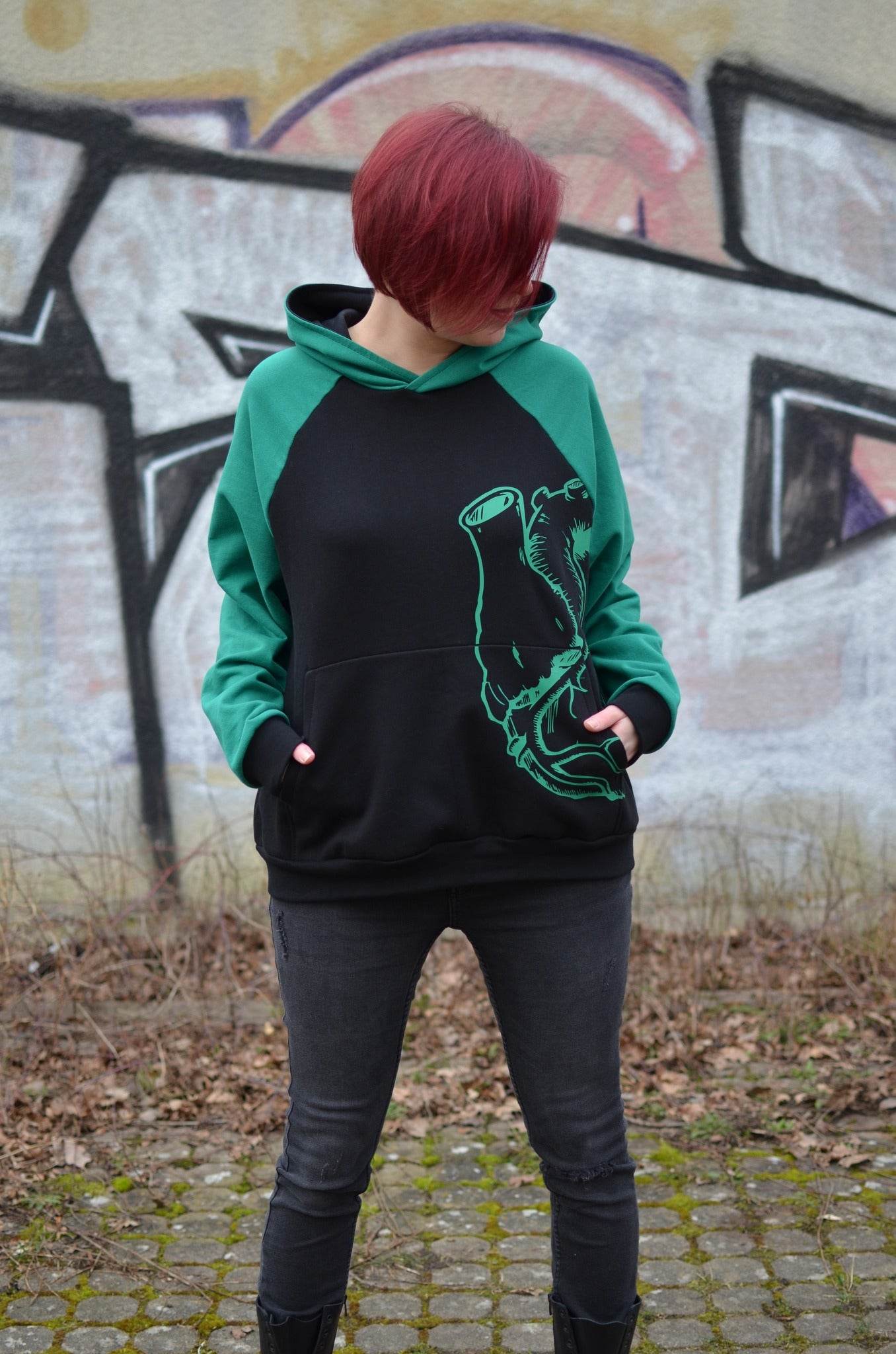 Schnittmuster Oversize Raglan Hoodie AVELA (XXS-5XL) : - Sewando