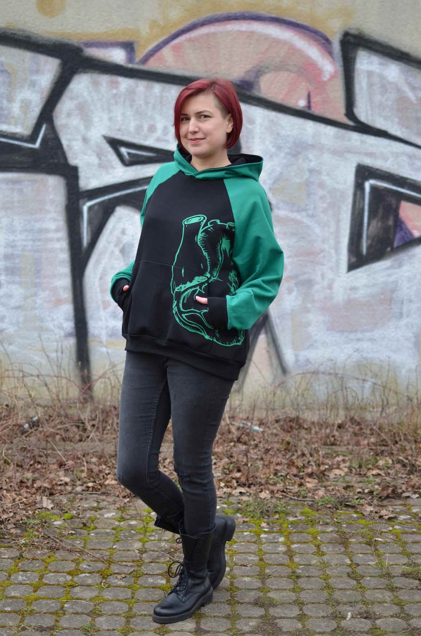Schnittmuster Oversize Raglan Hoodie AVELA (XXS-5XL) : - Sewando