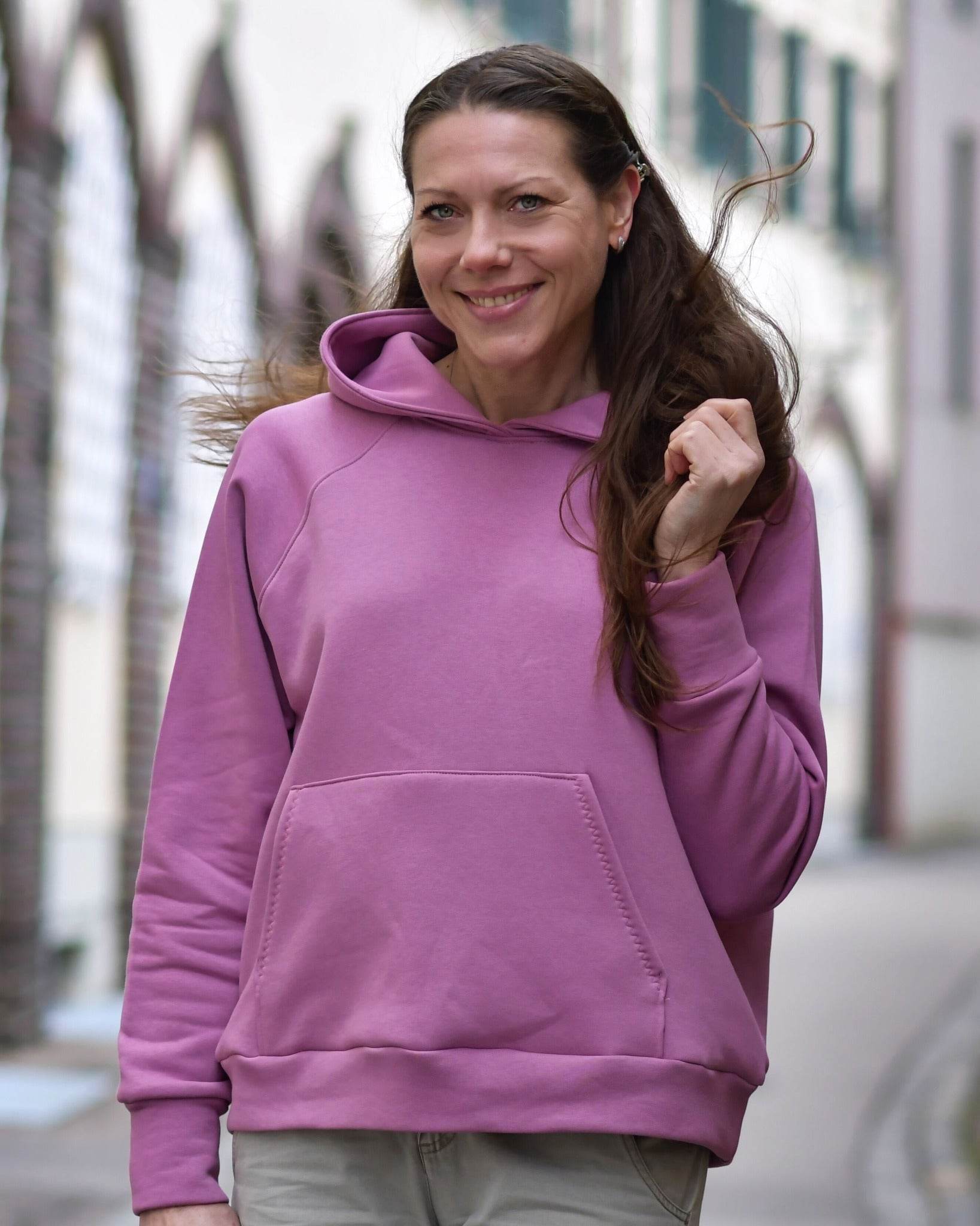 Schnittmuster Oversize Raglan Hoodie AVELA (XXS-5XL) : - Sewando