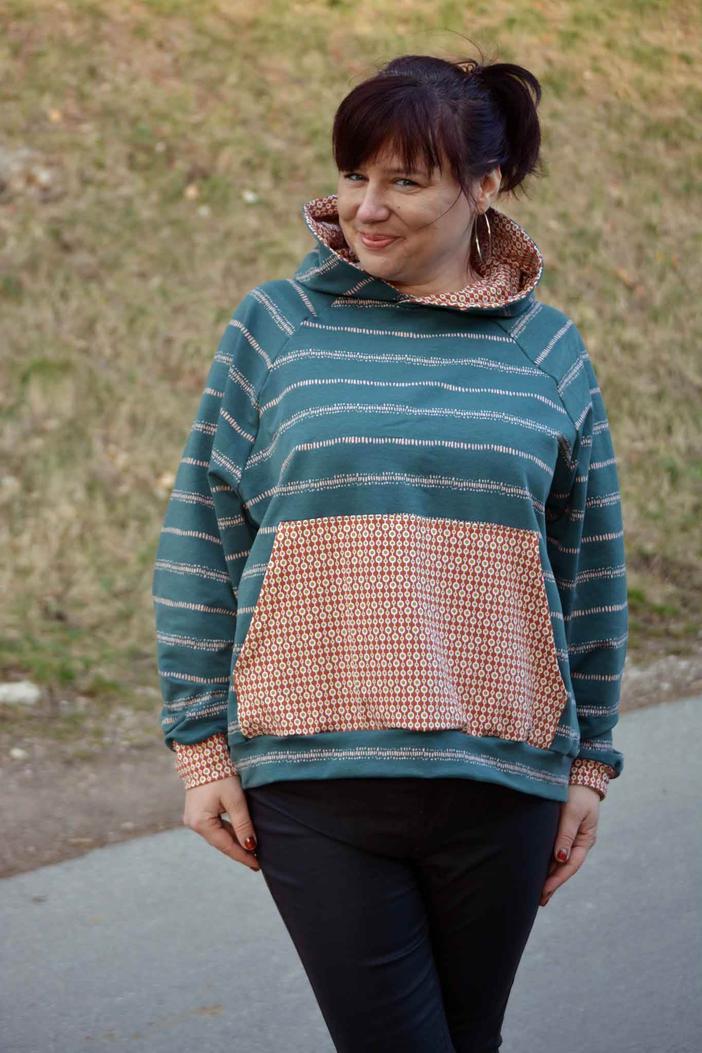 Schnittmuster Oversize Raglan Hoodie AVELA (XXS-5XL) : - Sewando