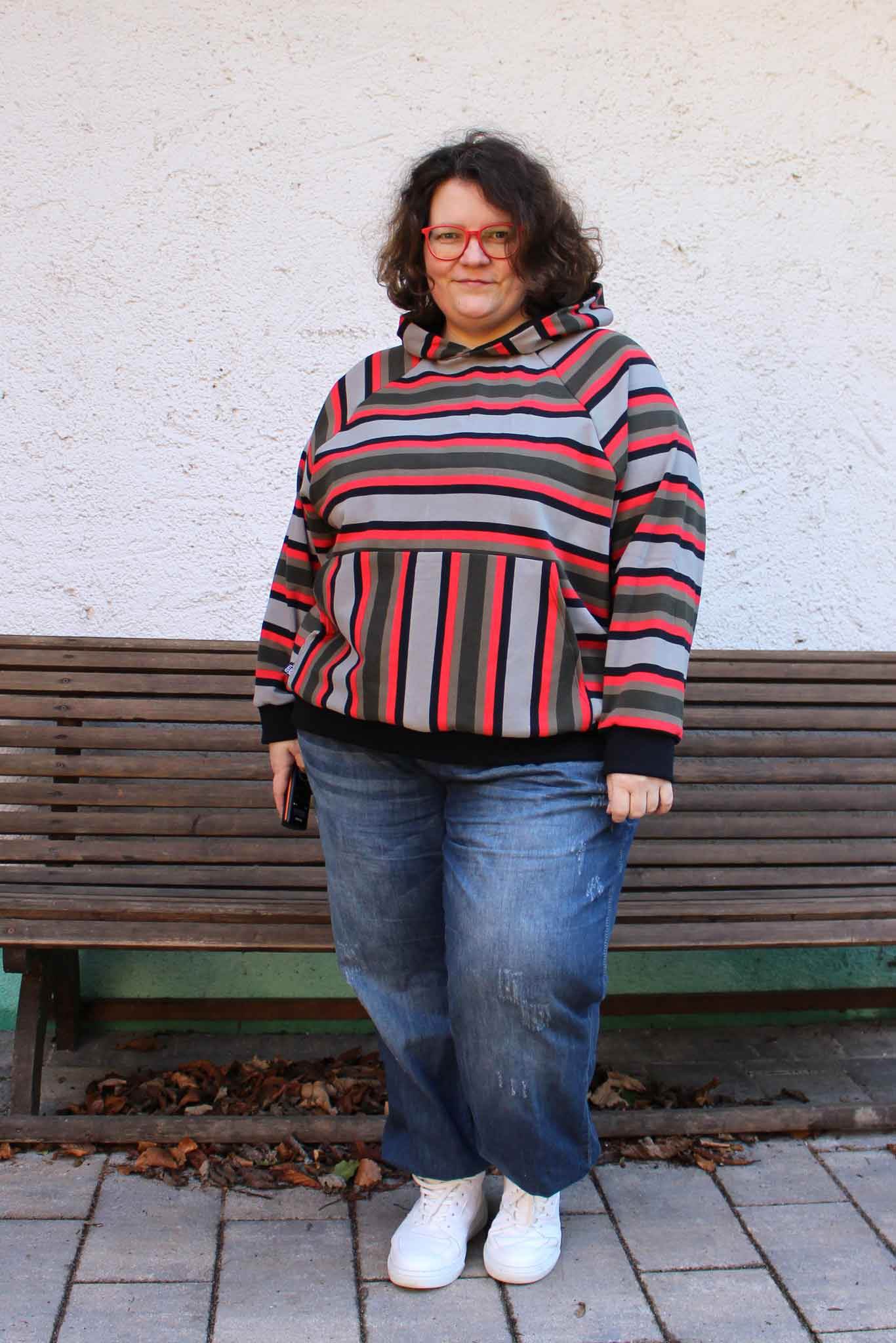Schnittmuster Oversize Raglan Hoodie AVELA (XXS-5XL) : - Sewando