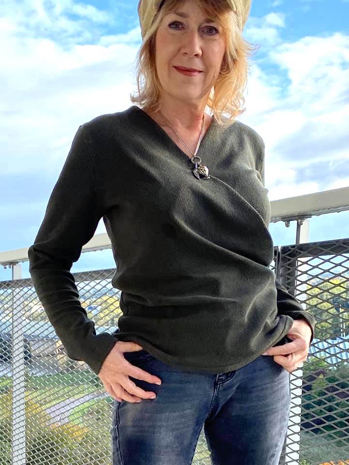 Schnittmuster Pullover in Wickeloptik MARAJO (34-56) : - Sewando