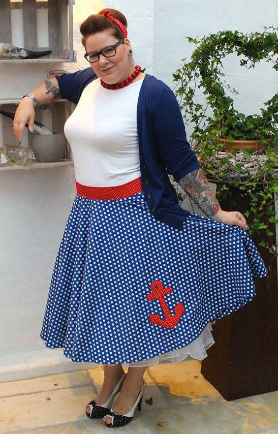 Schnittmuster Tellerrock mit Petticoat AVARITIA (34-58) : - Sewando