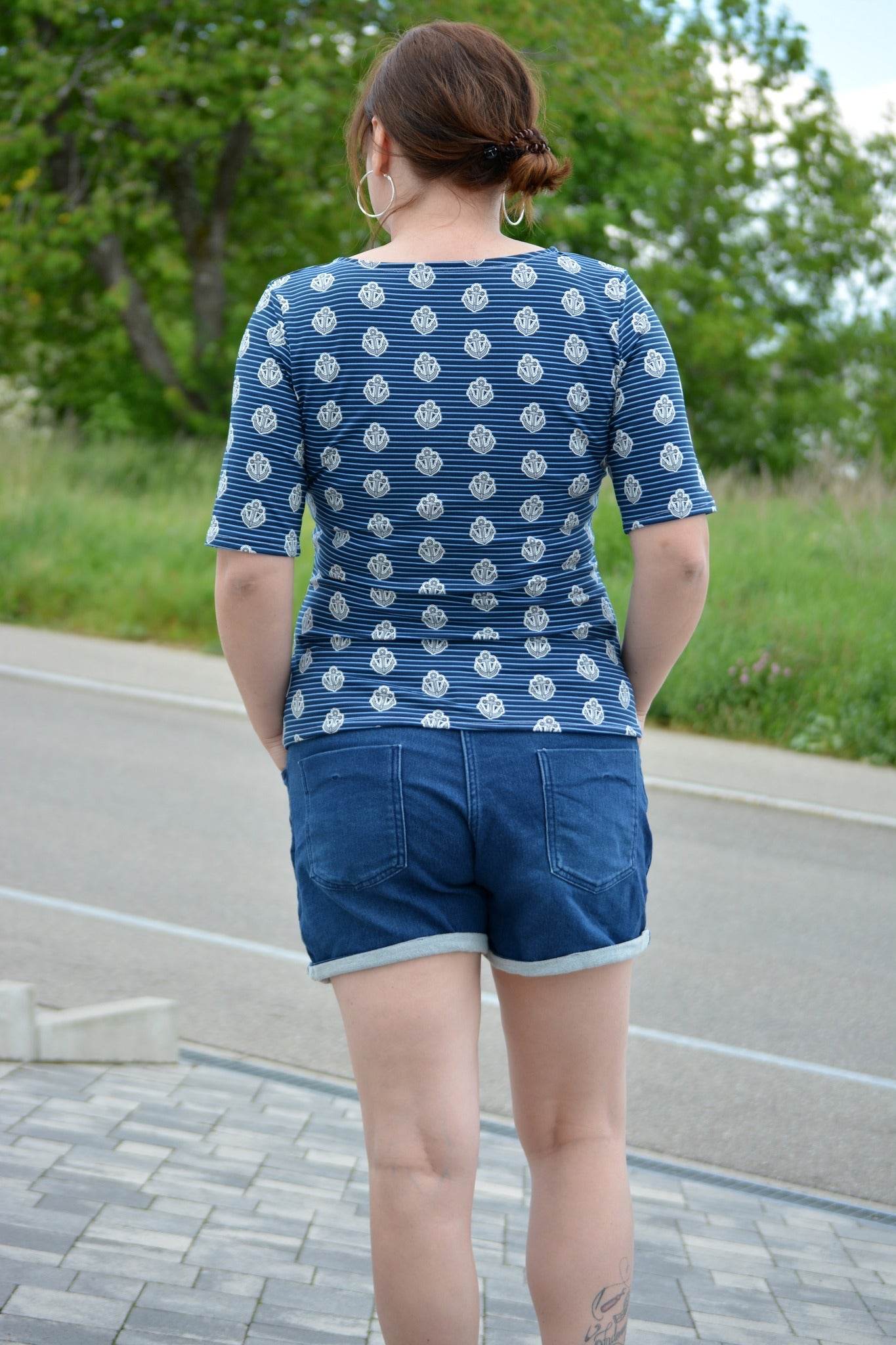 Schnittmuster figurnahes T-Shirt Canela (34-58) - Sewando