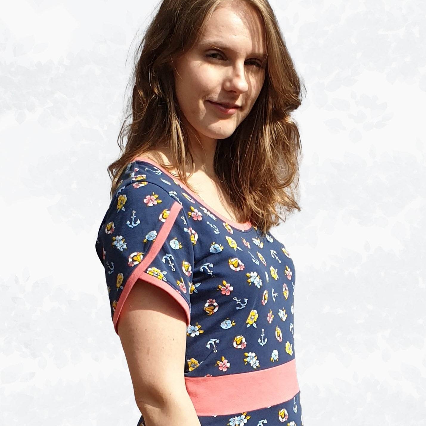 Schnittmuster Isa – Jerseykleid mit glockigem Rockteil Gr. 34-50 / Bu 80-116 - Sewando