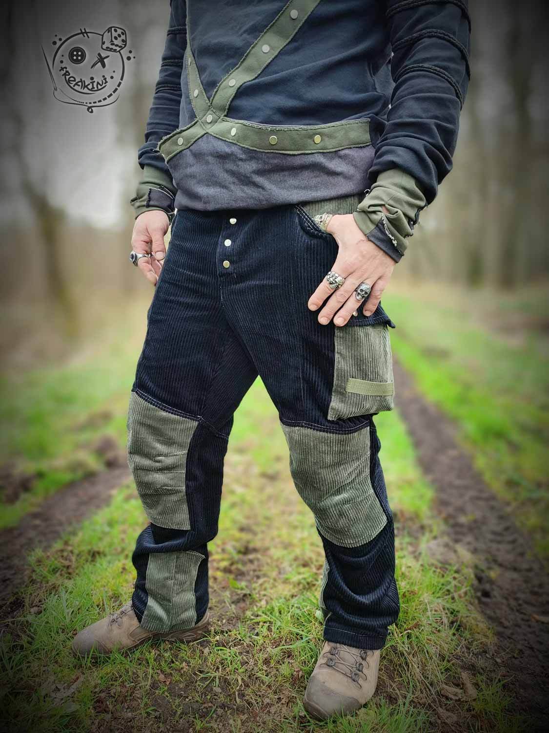 Schnittmuster Outdoorhose „Unter freiem Himmel“ Herren Kurzgrößen Gr. 22 – 32 - Sewando